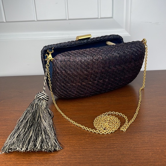 Kayu Florence In Beautiful Plum. - Picture 7 of 12